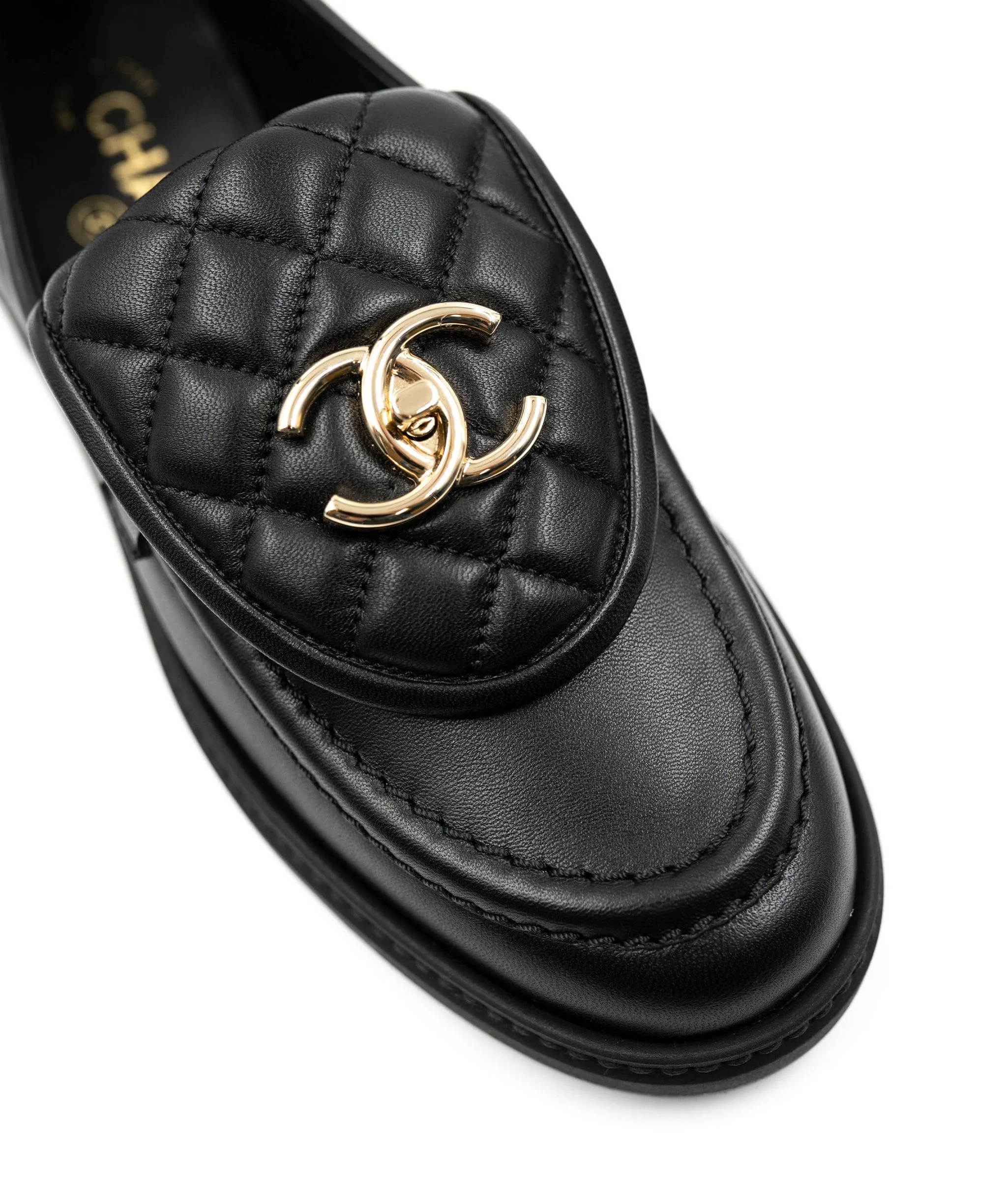 Chanel black loafers with turnlock size 37.5 AGC1338