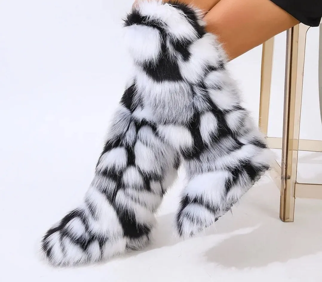 Snow fur boots